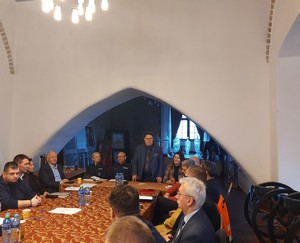 Na spotkaniu przemawia starosta golubsko-dobrzyński.