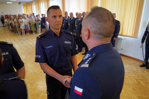 Ślubowanie nowych policjantów