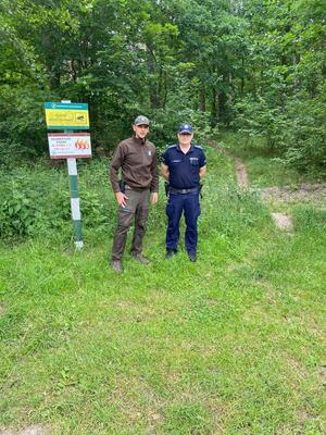 policjant i leśnik