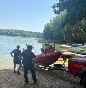 policjanci i strażacy