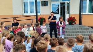 policjanci i dzieci